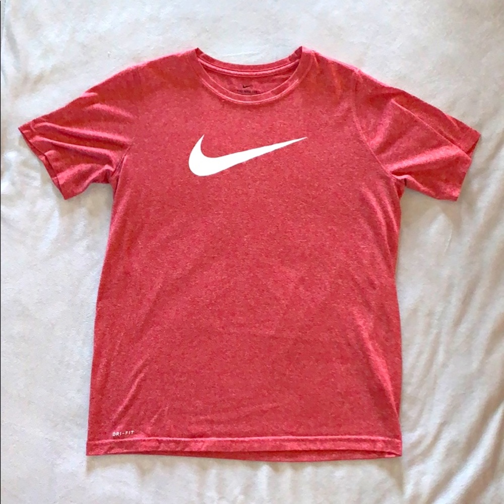 Boys Nike dri fit tshirt